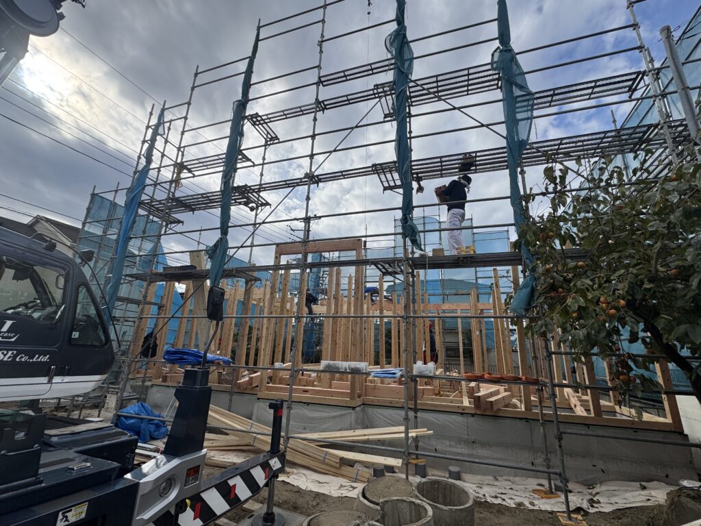 「千葉幕張の家」上棟しました。